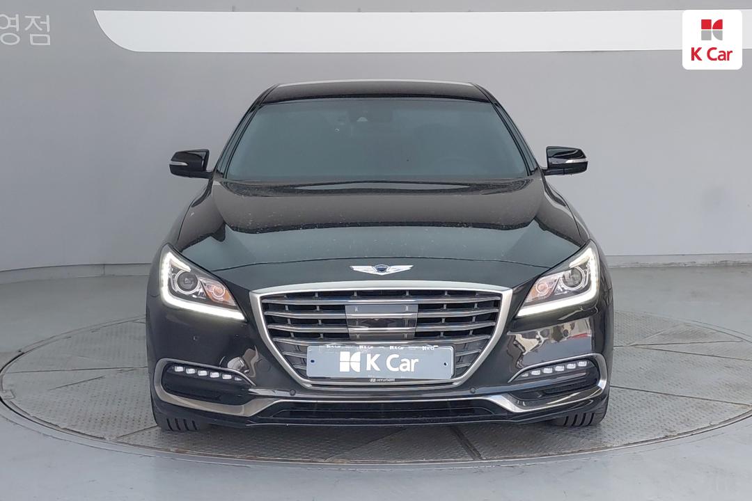 Genesis G80 - фото 1