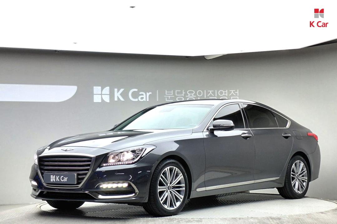 Genesis G80 - фото 1