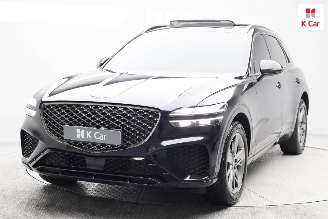 Genesis GV70 - фото 1