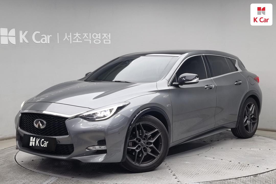 Infiniti Q30 2.0 Sport Essential