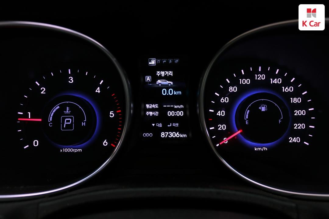 Hyundai Santa Fe DM Diesel e-VGT 2.0 4WD Exclusive No sub-trim 6