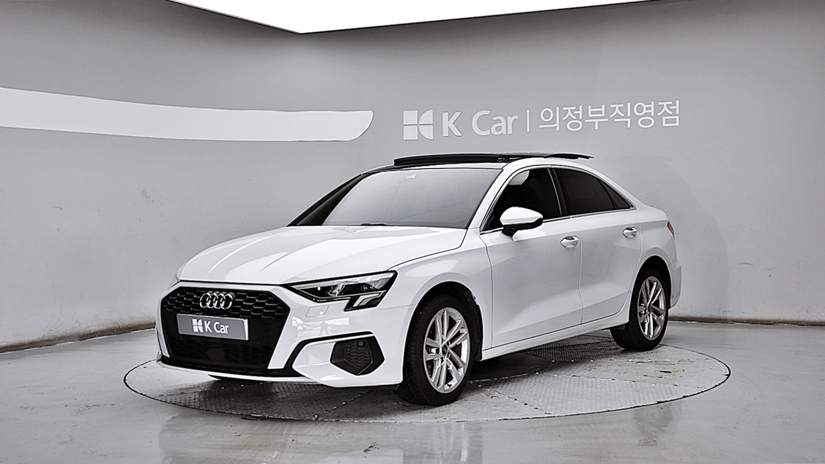 아우디 A3 - фото 1