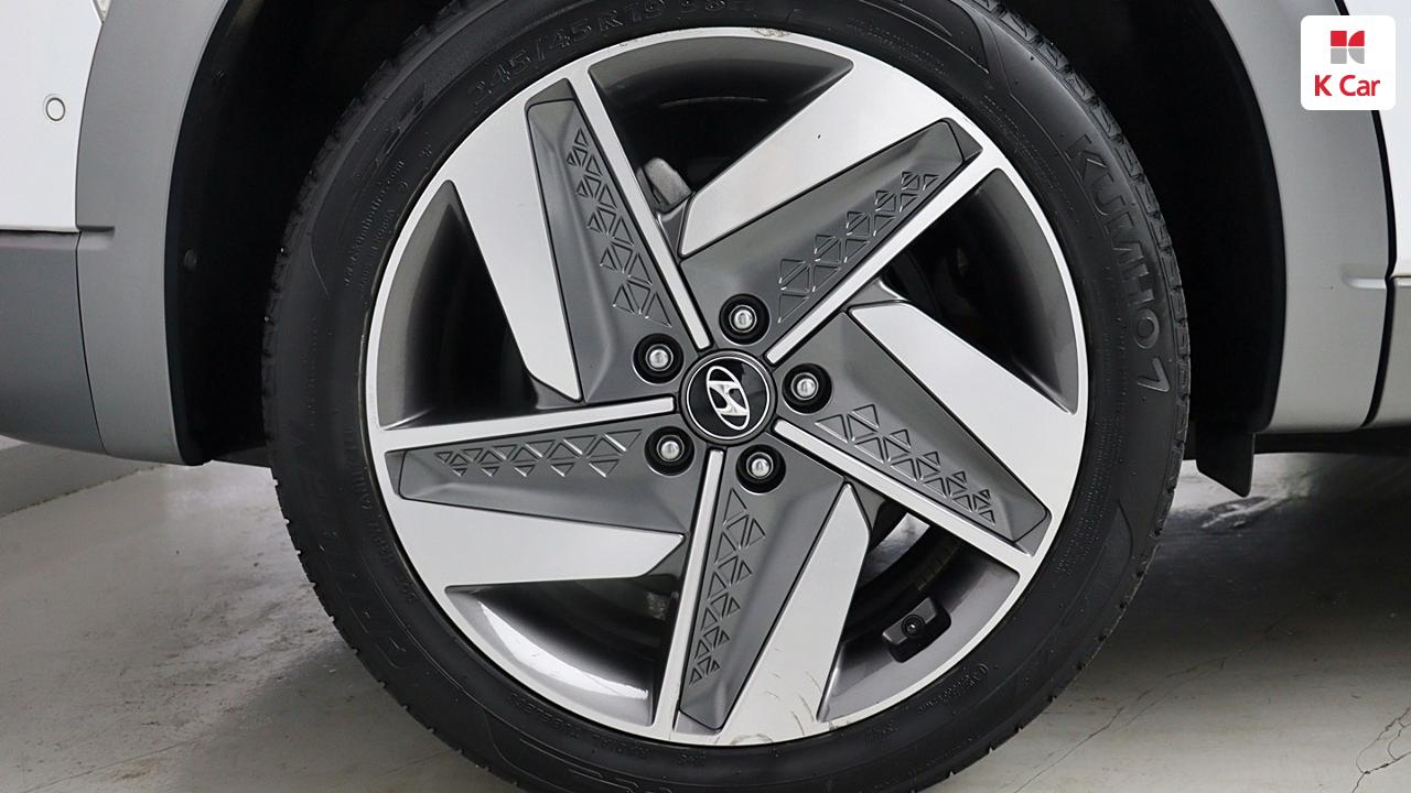 HYUNDAI Nexo FCEV
