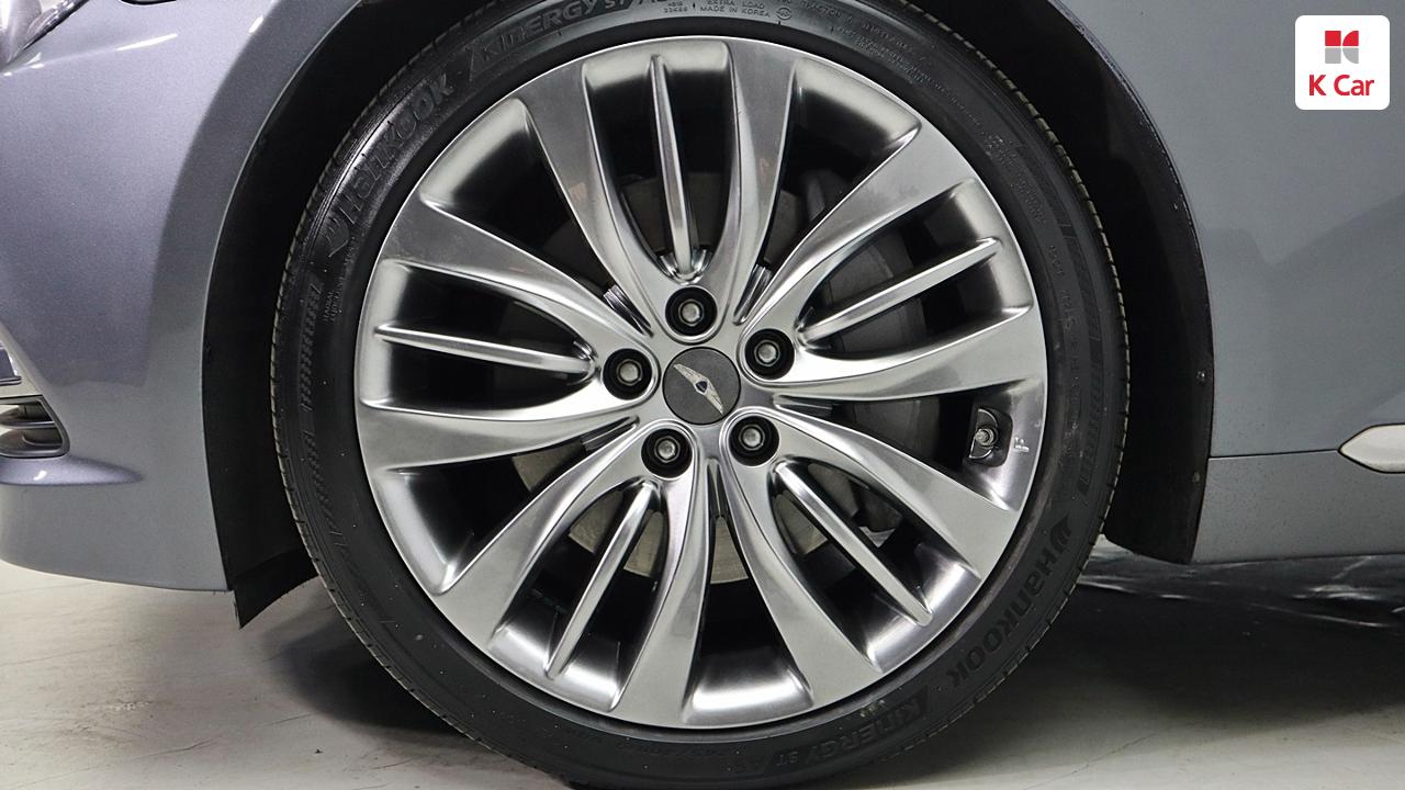 HYUNDAI Genesis DH G330 AWD