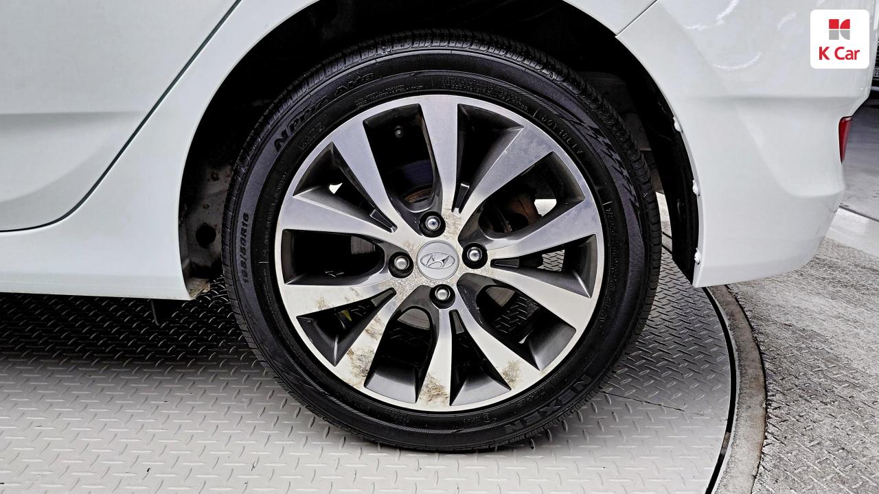 HYUNDAI Accent New Model Wit 1.4 VVT