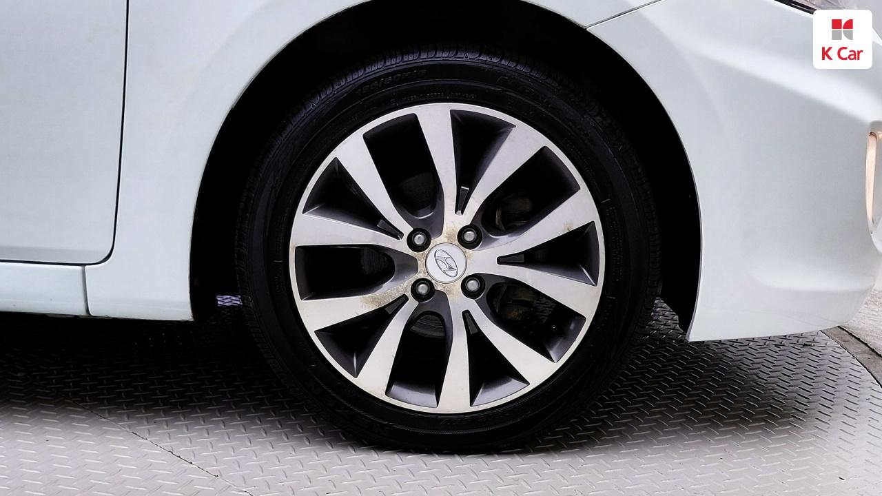 HYUNDAI Accent New Model Wit 1.4 VVT