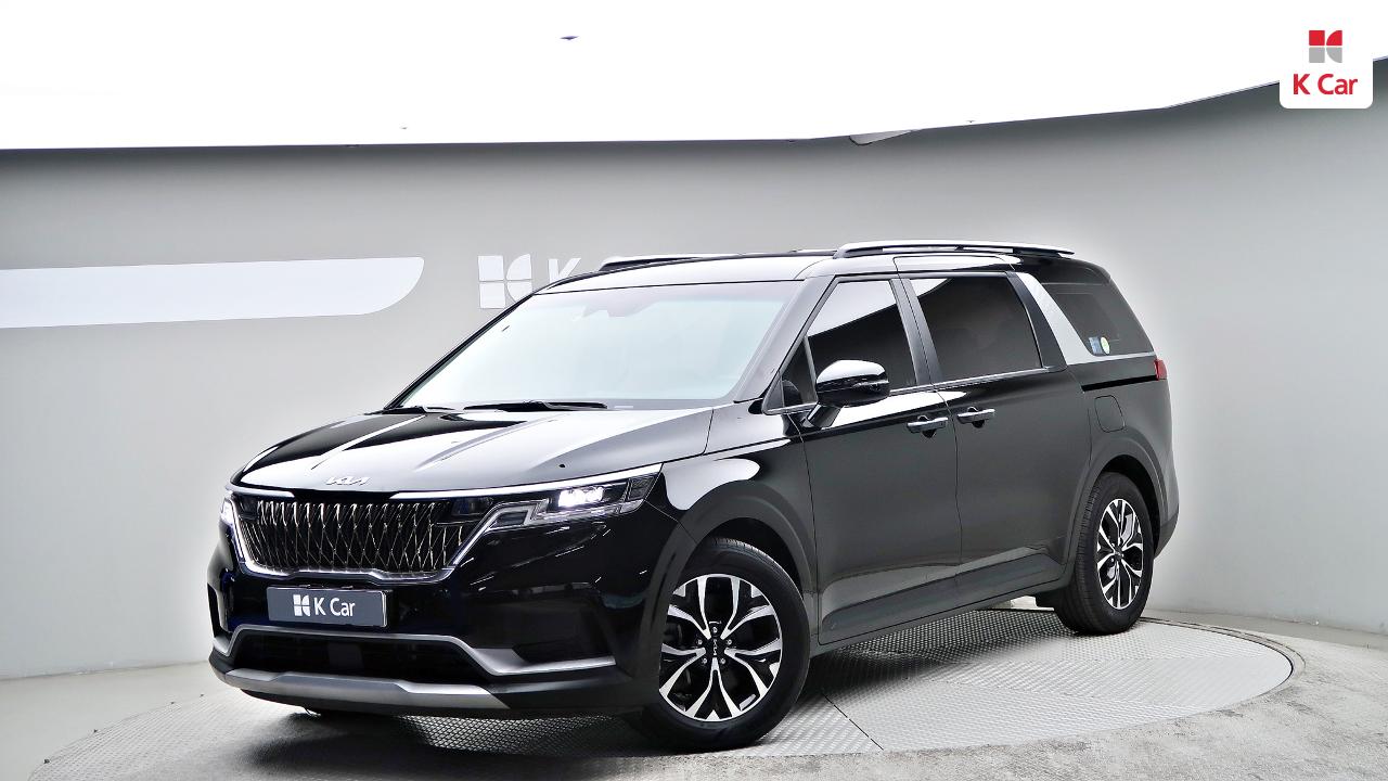 KIA New Carnival 9-Seater Diesel