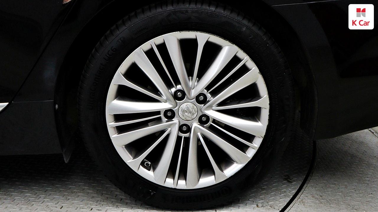 HYUNDAI Aslan G330