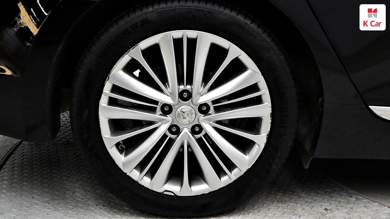HYUNDAI Aslan G330