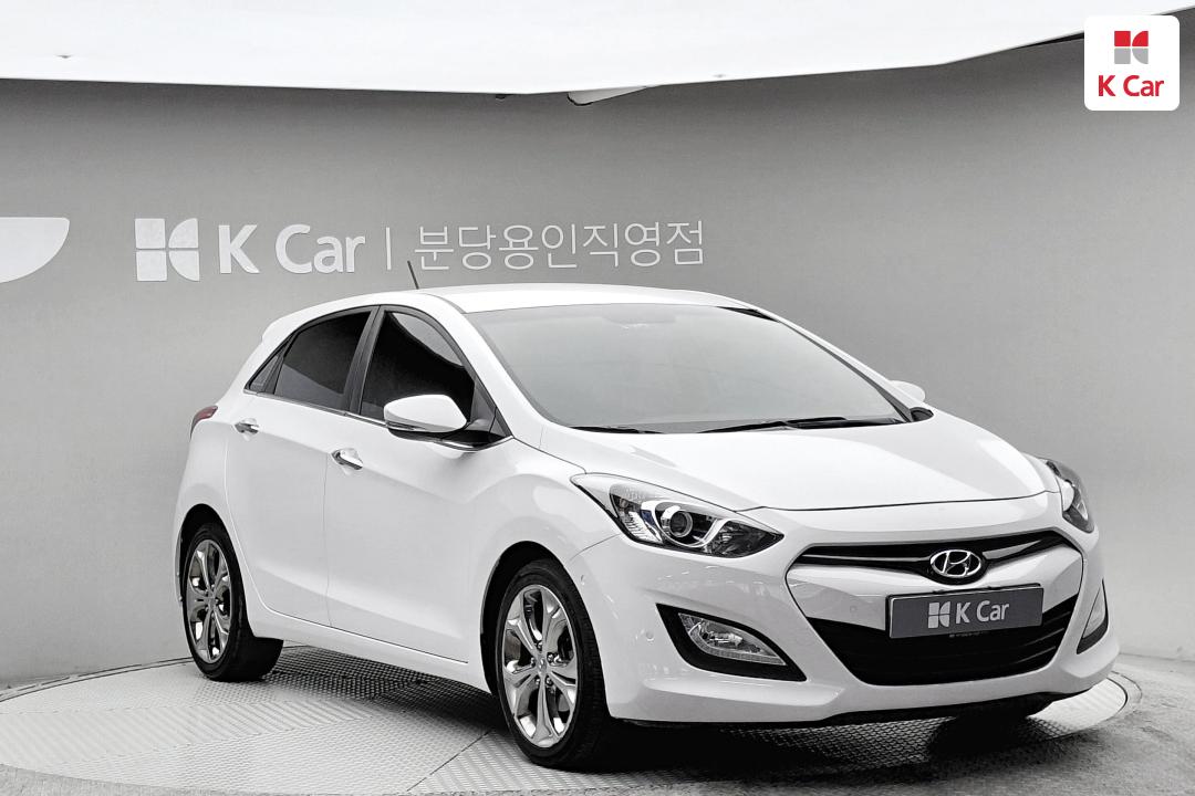 Hyundai i30 New 1.6 GDI Extreme 4