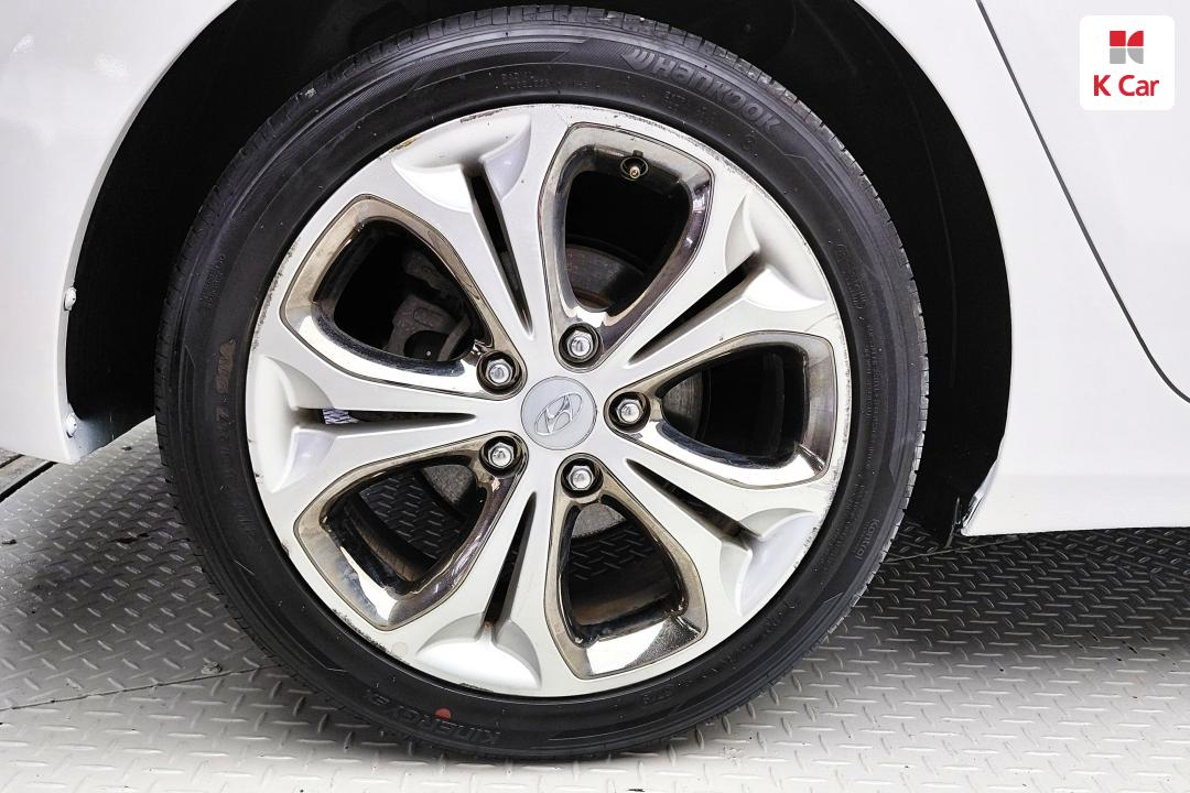 Hyundai i30 New 1.6 GDI Extreme 9