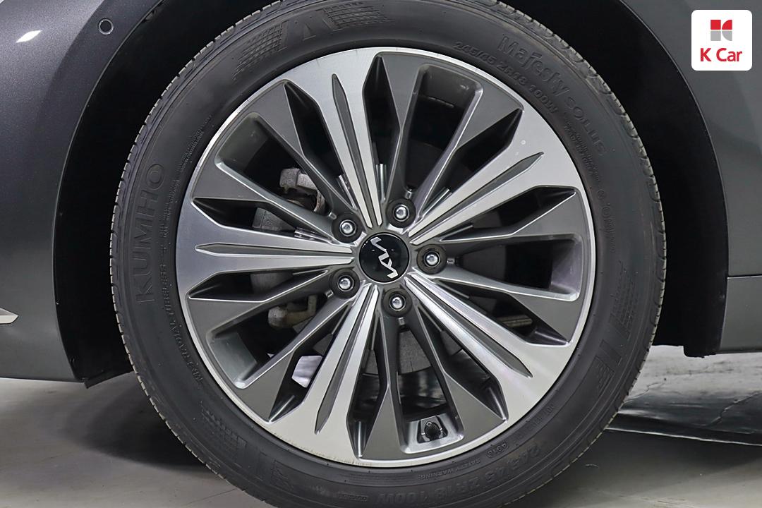 Kia K8 Hybrid Noblesse — фото 5