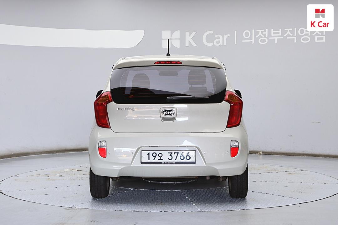 Kia Morning Deluxe Special 4