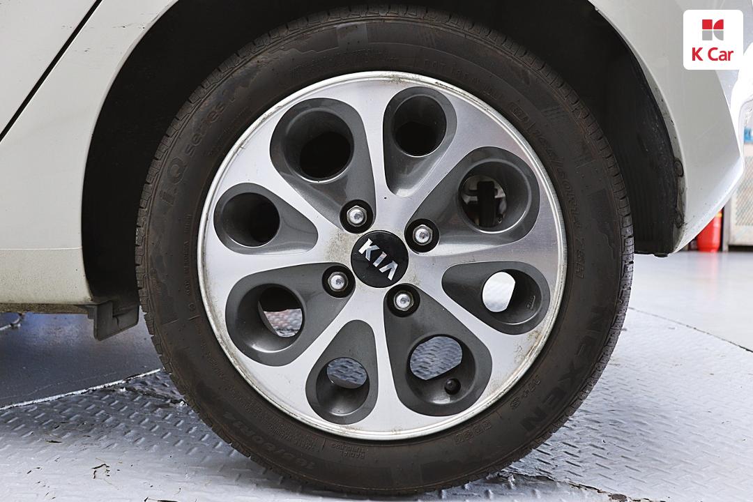 Kia Morning Deluxe Special 7