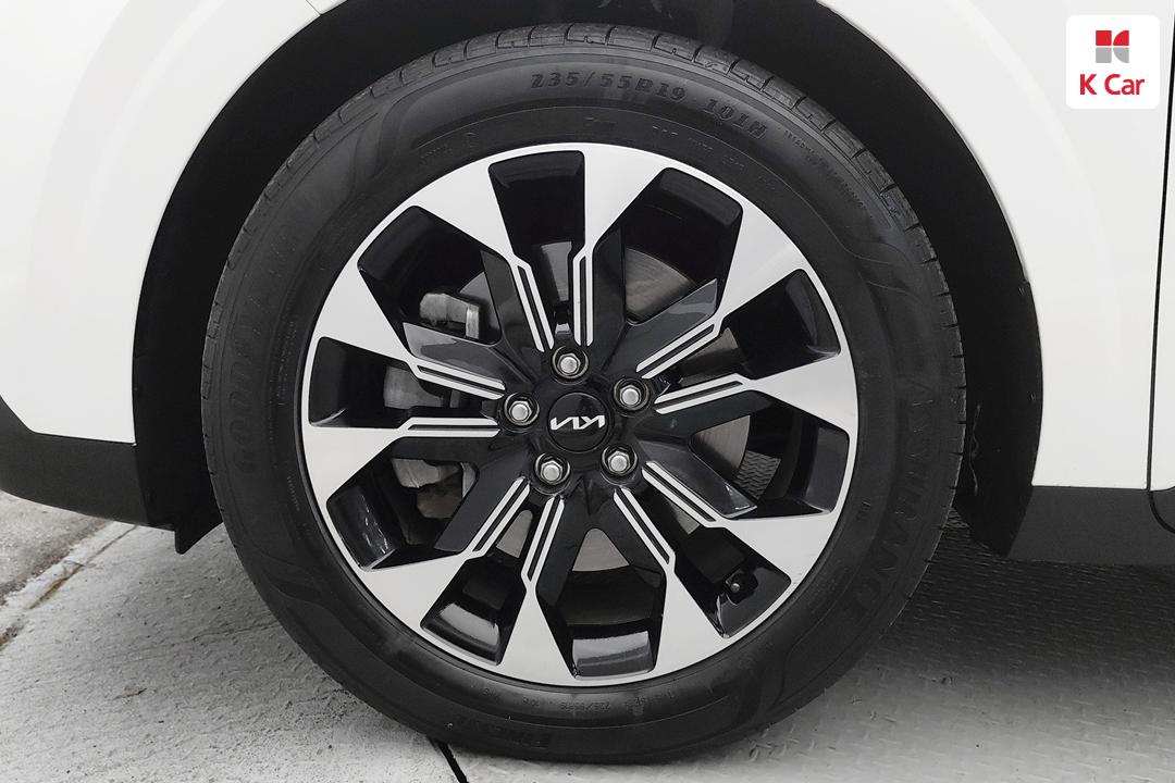 Kia Carnival Diesel 2.2 Prestige — фото 5