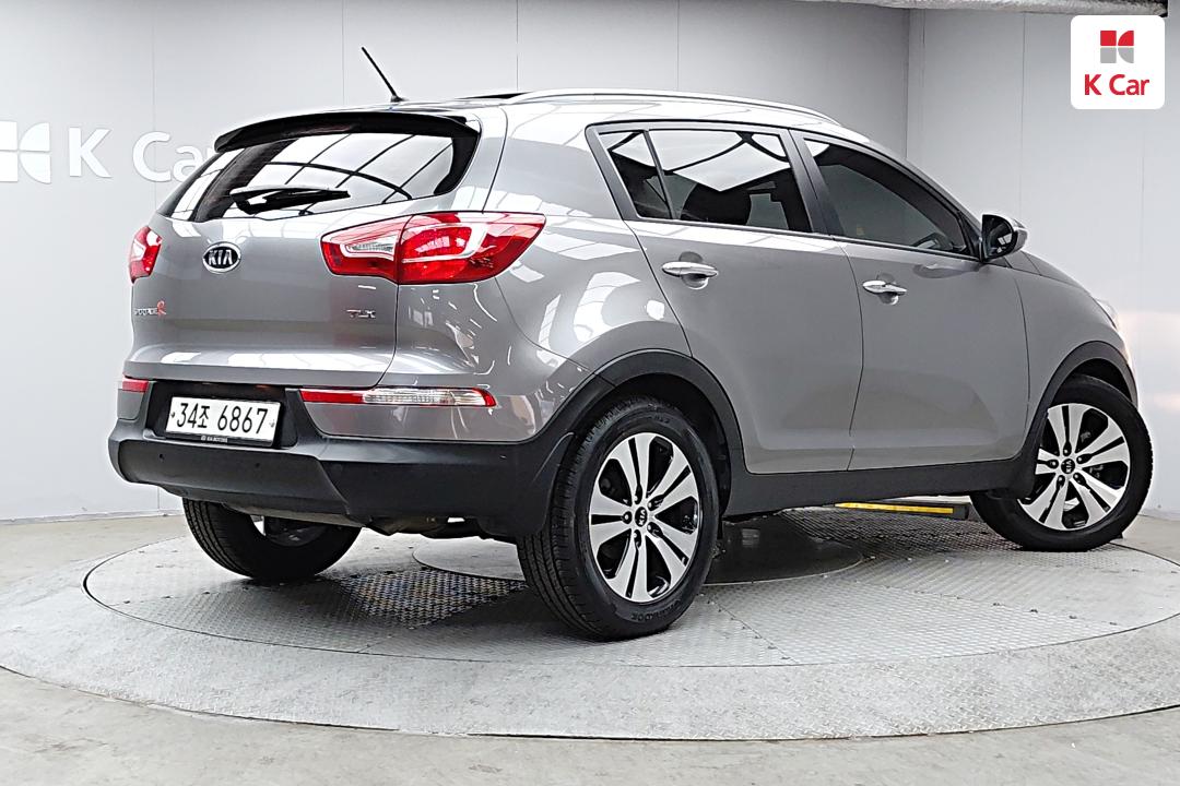Kia Sportage R Diesel 2WD TLX Top Model 5