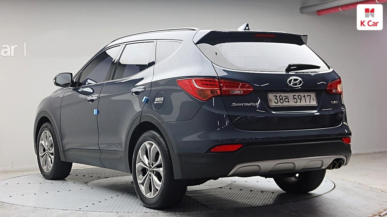 Hyundai Santa Fe 2015 photo 2