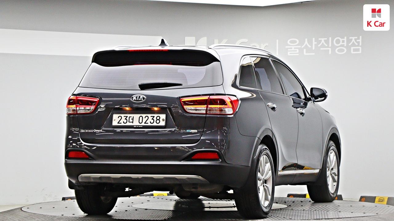 Kia Sorento Diesel 2.0 2WD Prestige 3