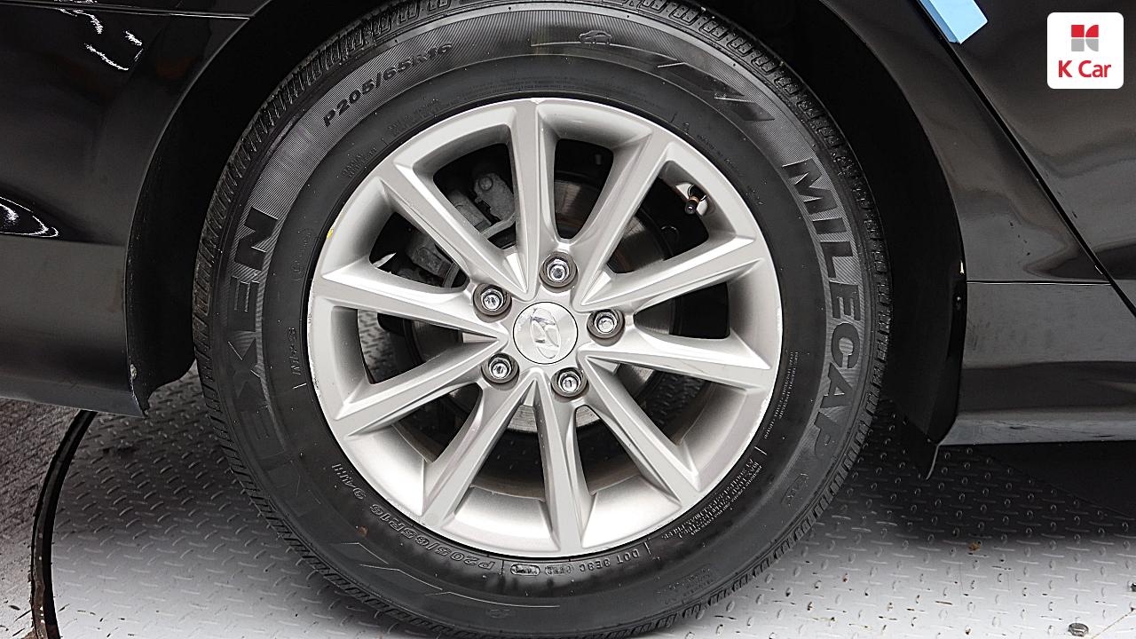 HYUNDAI LF Sonata New Rise 2.0 CVVL