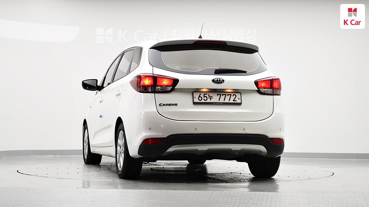 KIA The New Carens 2.0 LPi 7-Seater