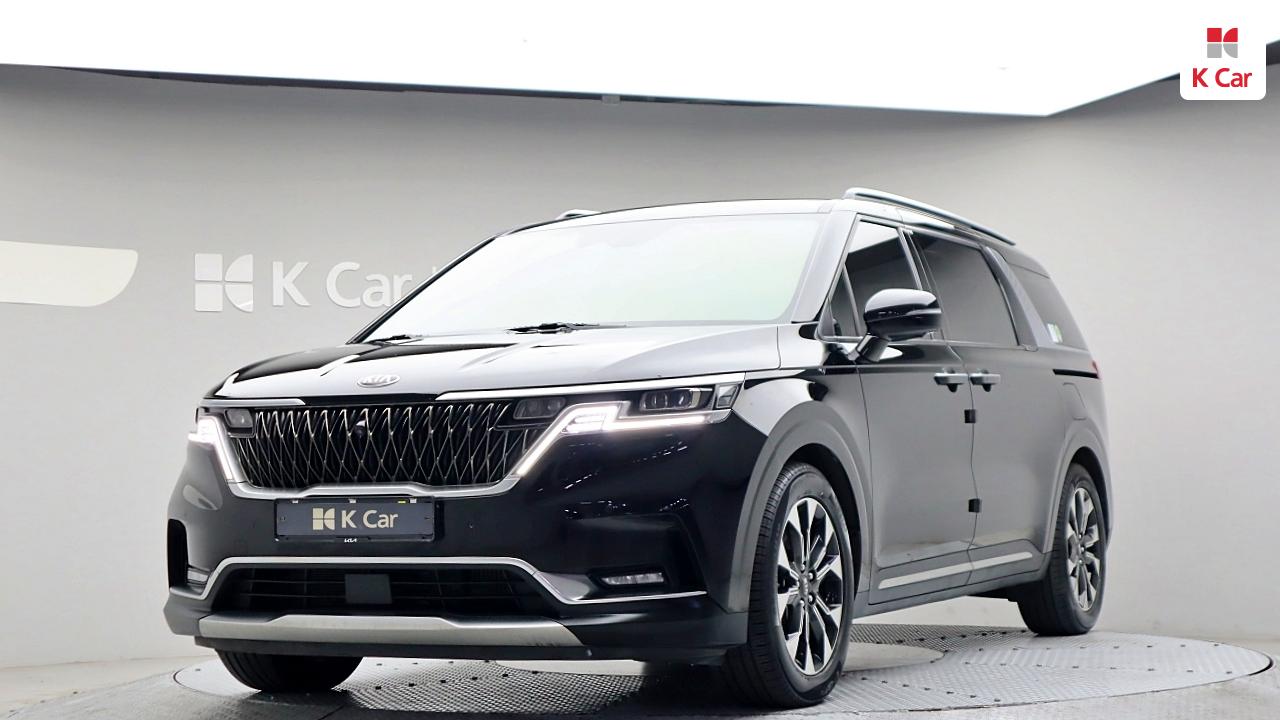 KIA New Carnival 9-Seater Diesel