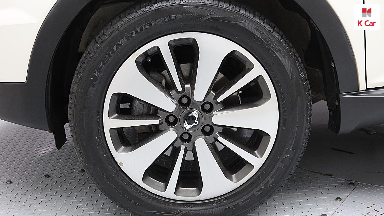 KG MOBILITY(SSANGYONG) New Korando C 2.0 2WD