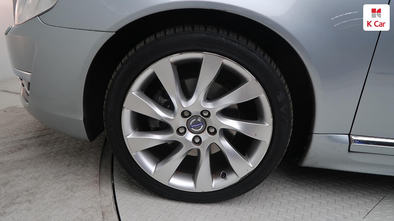 VOLVO S80 (2nd Generation) T5