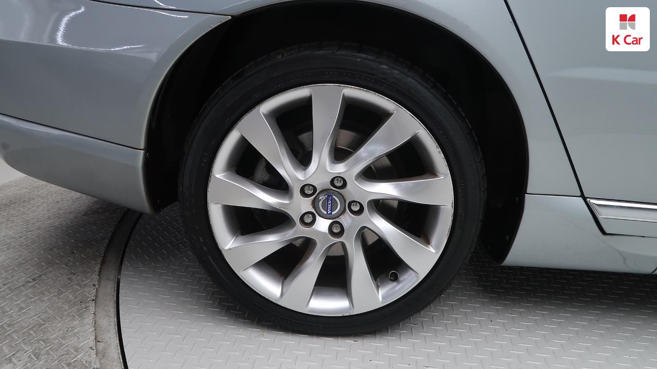 VOLVO S80 (2nd Generation) T5