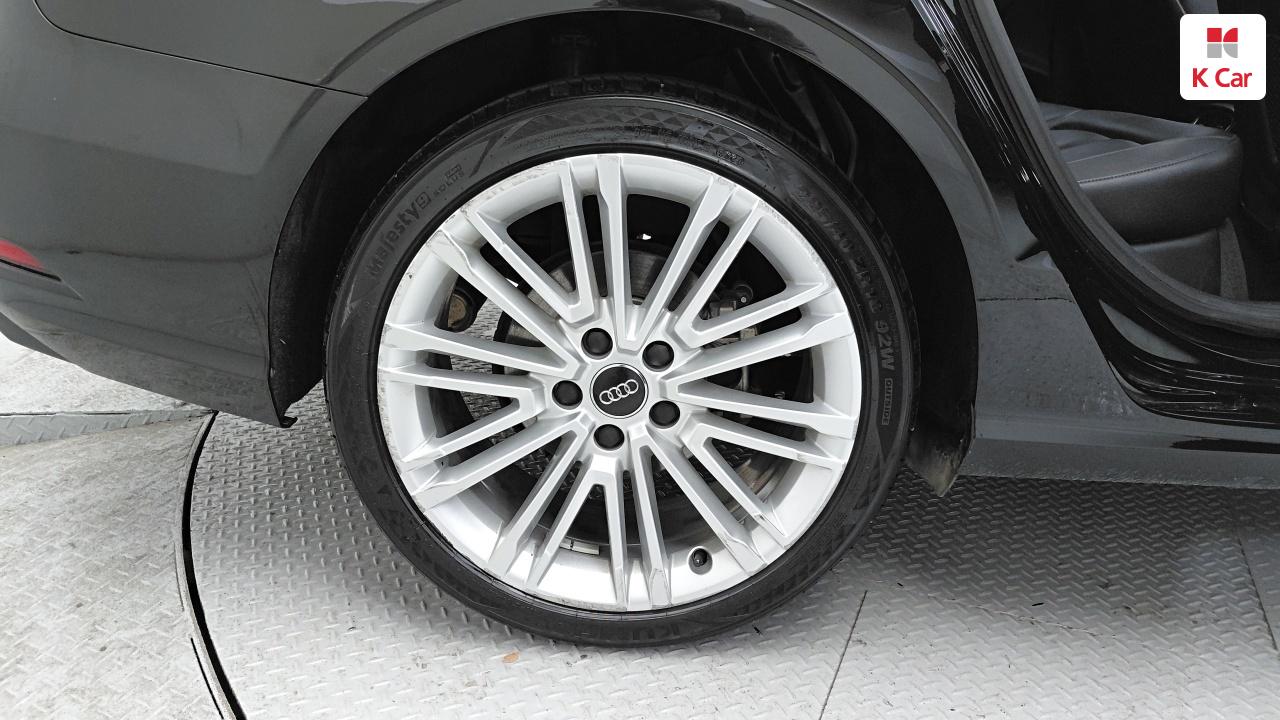 Audi A3 New 40 TFSI 8V 9