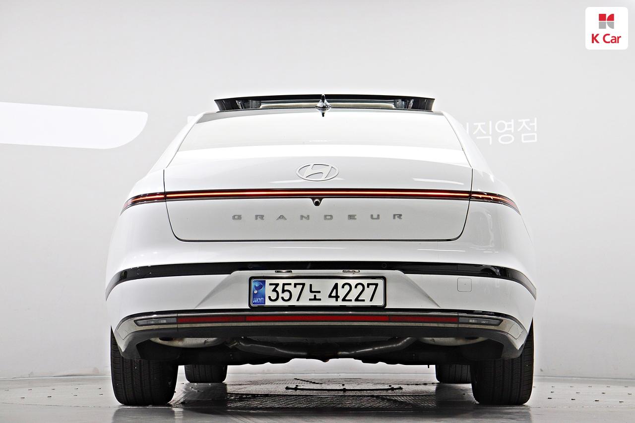 차량 이미지 10