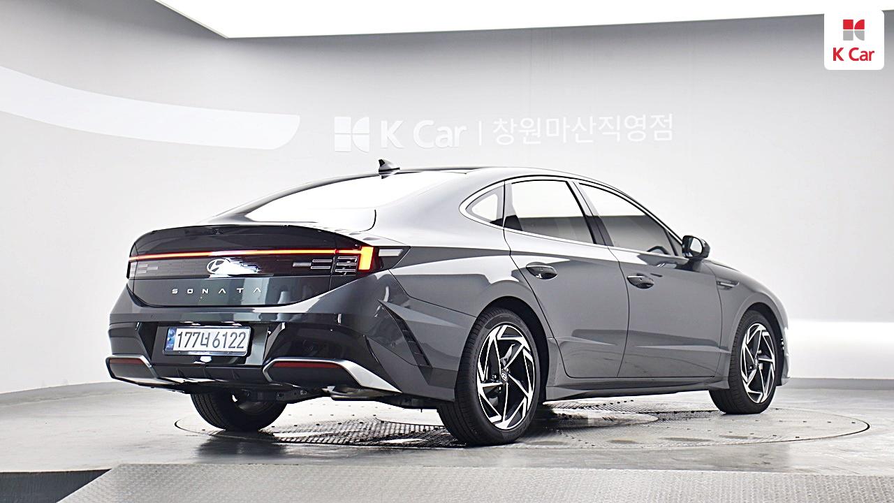 차량 이미지 4