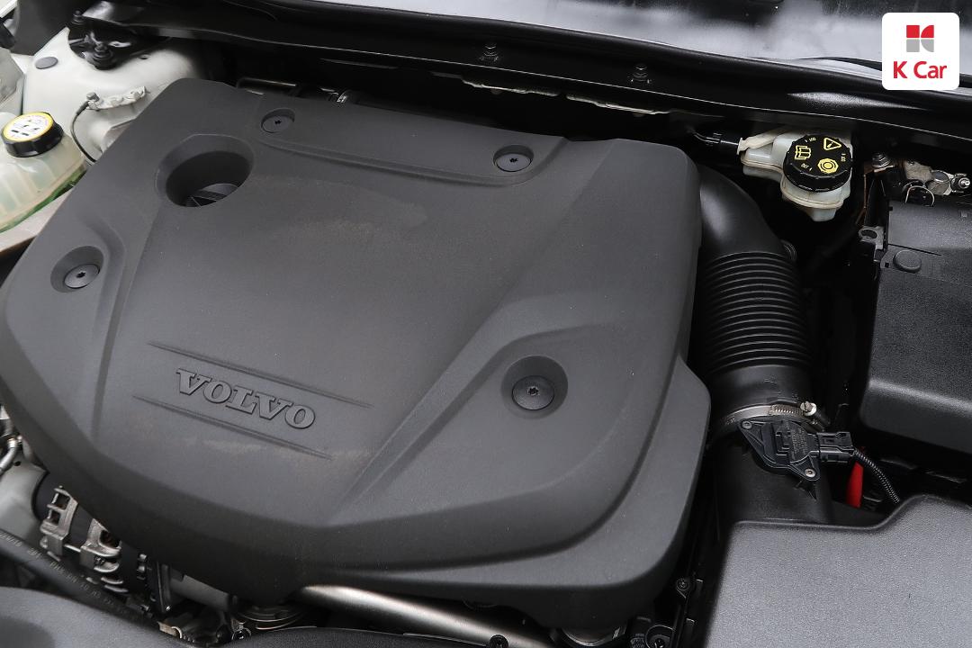 Volvo V40 D3 Momentum 10