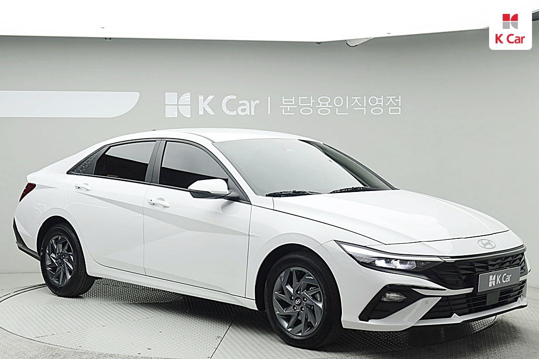 Hyundai Avante CN7 Gasoline 1.6 Modern