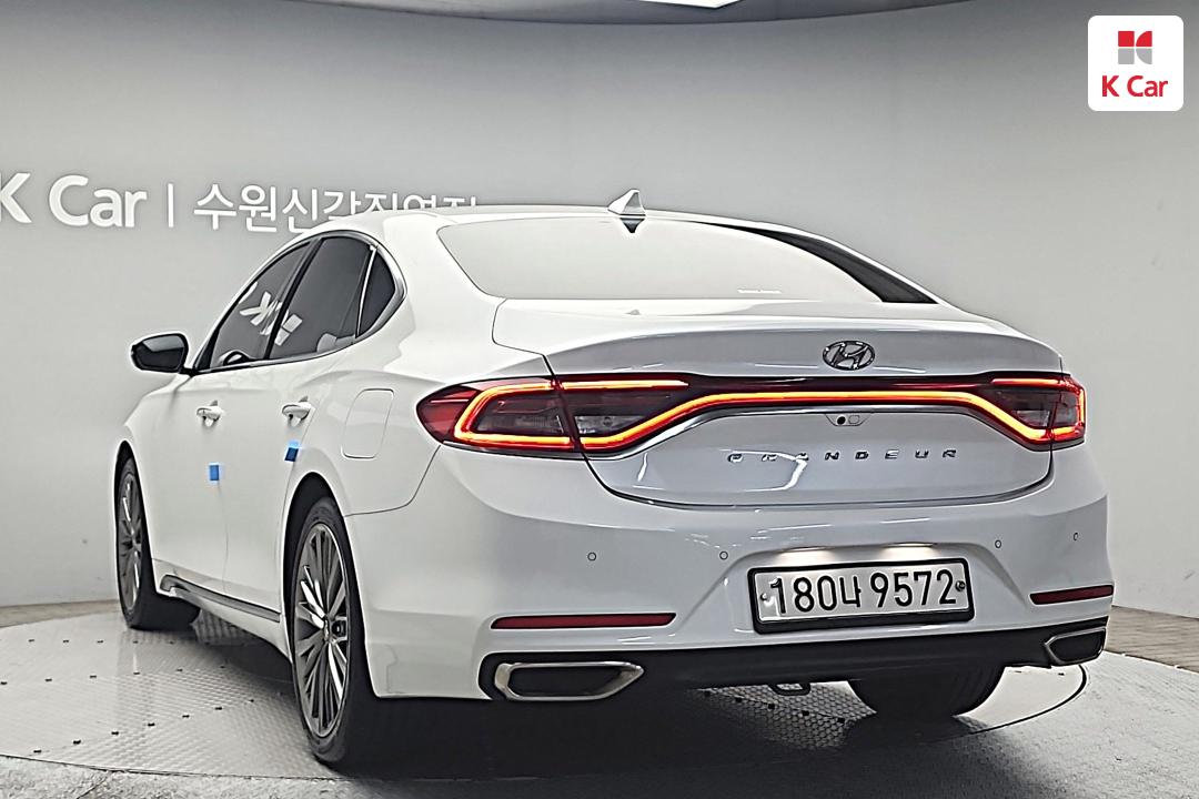 Hyundai Grandeur IG 2.4 Premium No sub-trim 3