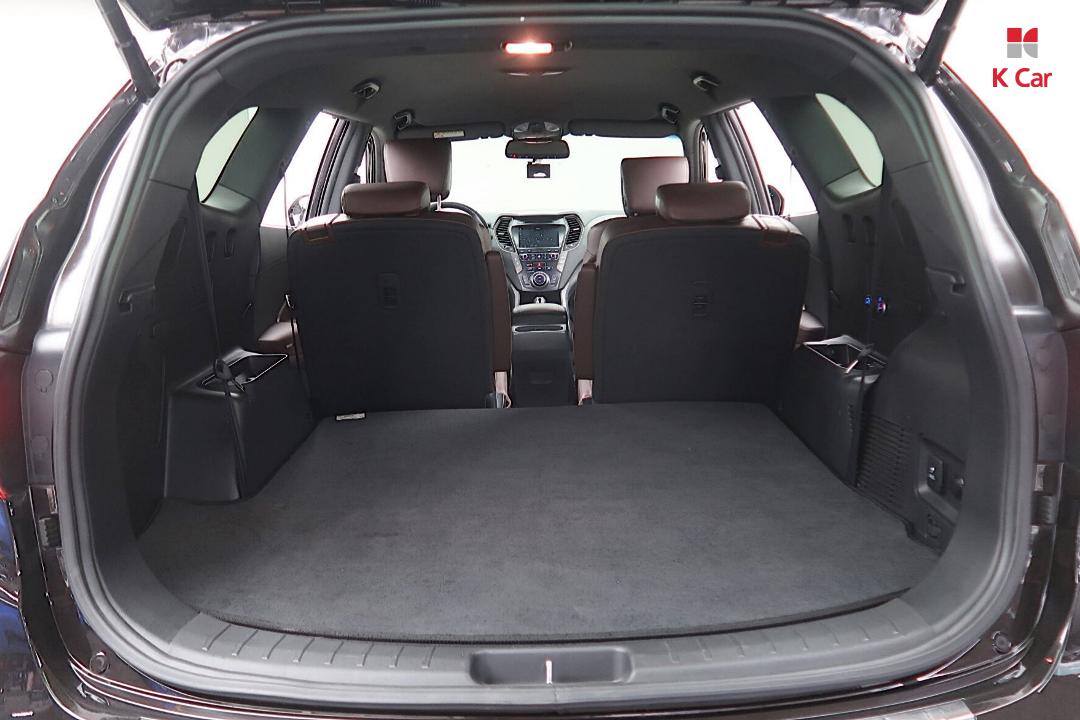 Hyundai Maxcruz Gasoline 3.3 4WD Finest Edition 10