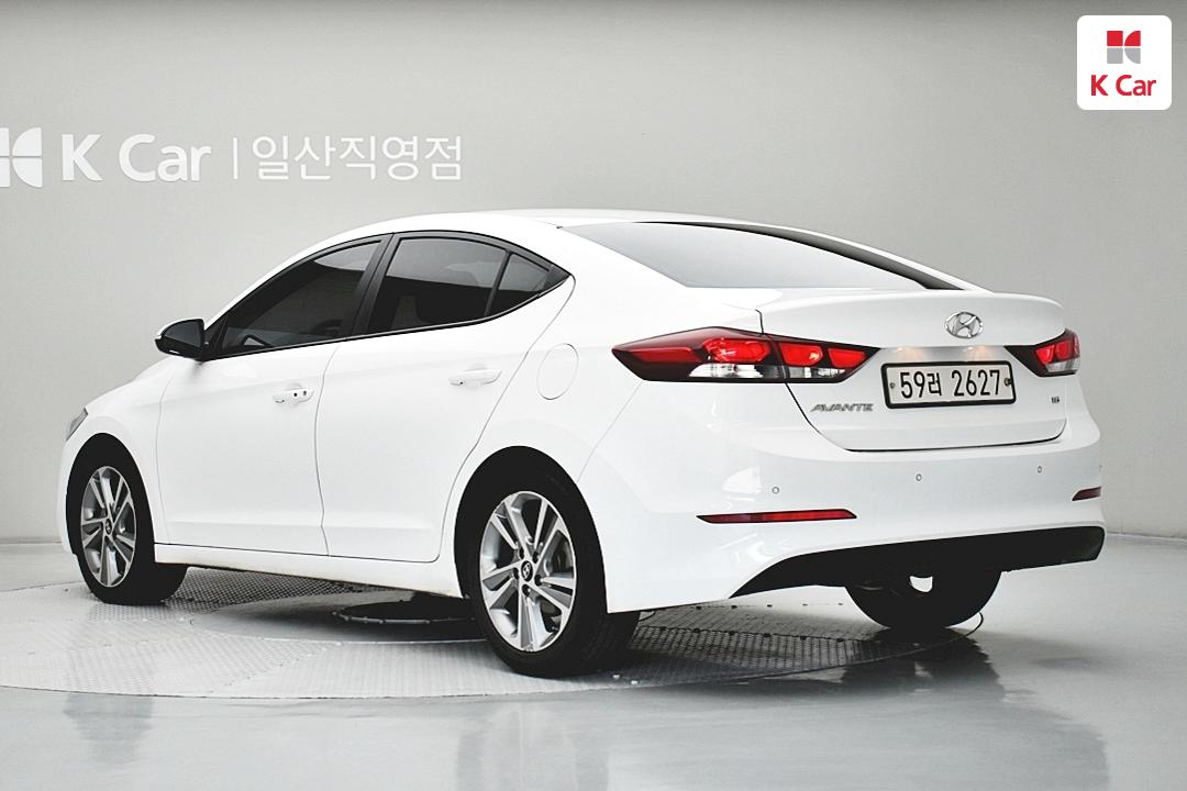 Hyundai Avante AD 1.6 GDI Value Plus 3