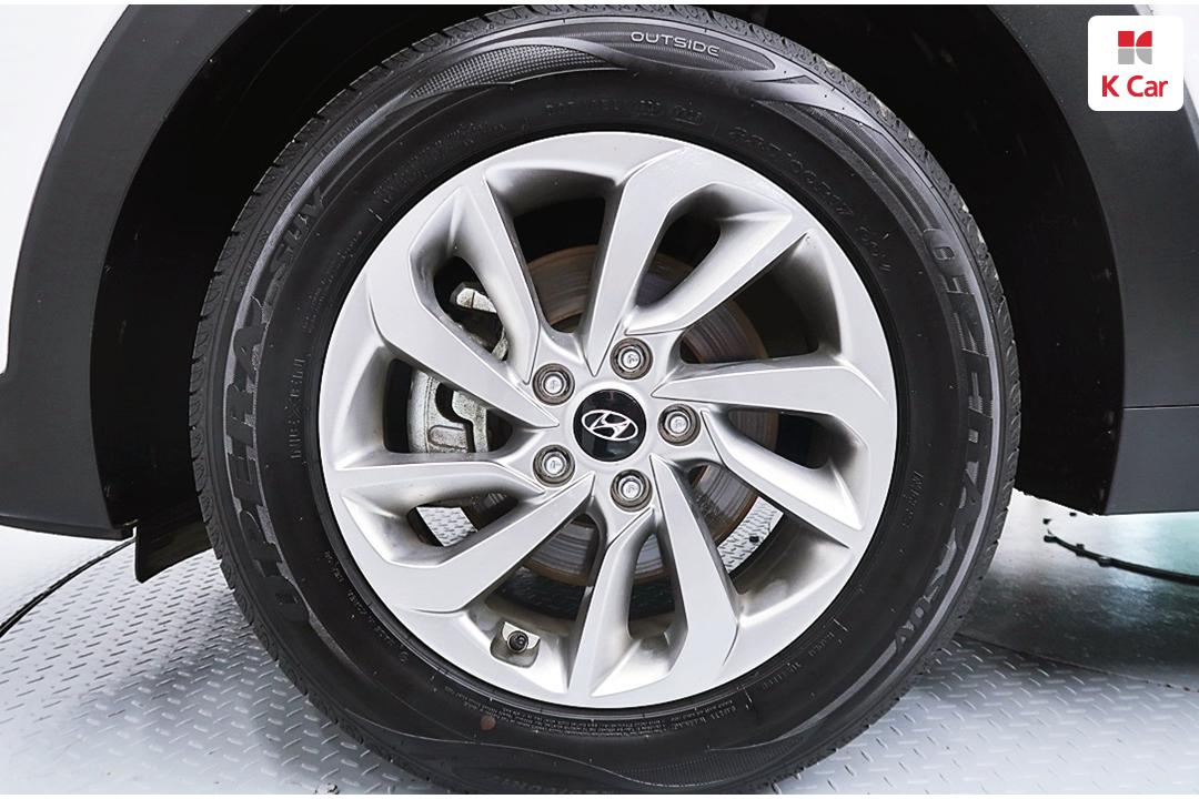 Hyundai Tucson Gasoline 1.6 Turbo 2WD Style 6