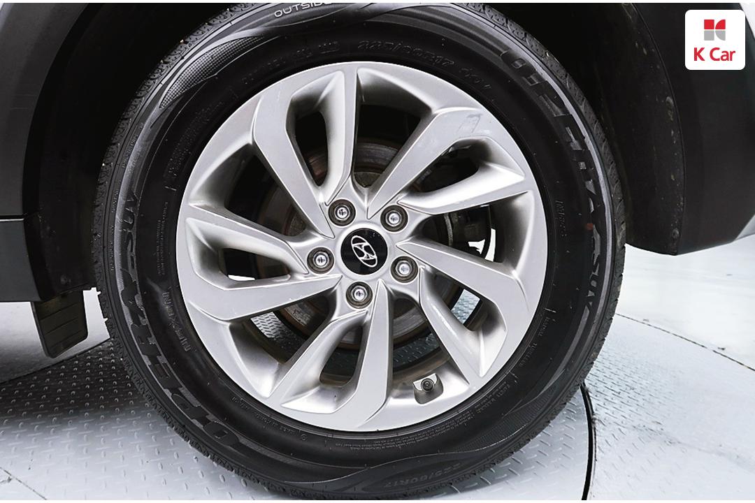 Hyundai Tucson Gasoline 1.6 Turbo 2WD Style 7