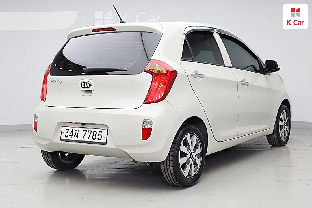 Kia Morning Deluxe Trendy 5