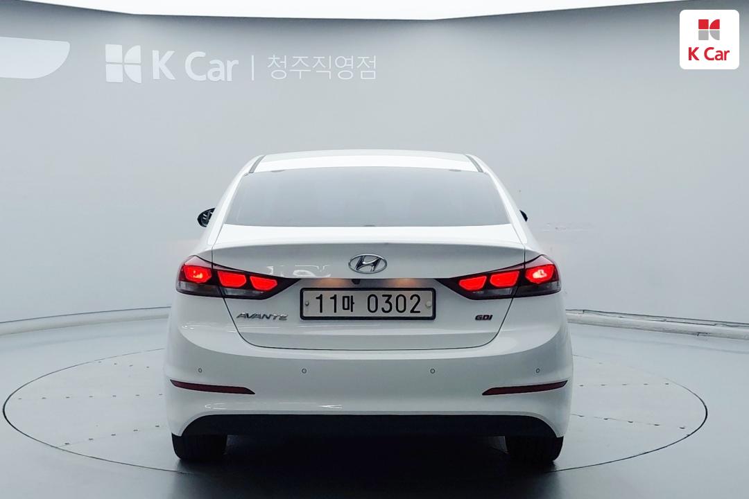 Hyundai Avante AD 1.6 GDI Value Plus 5