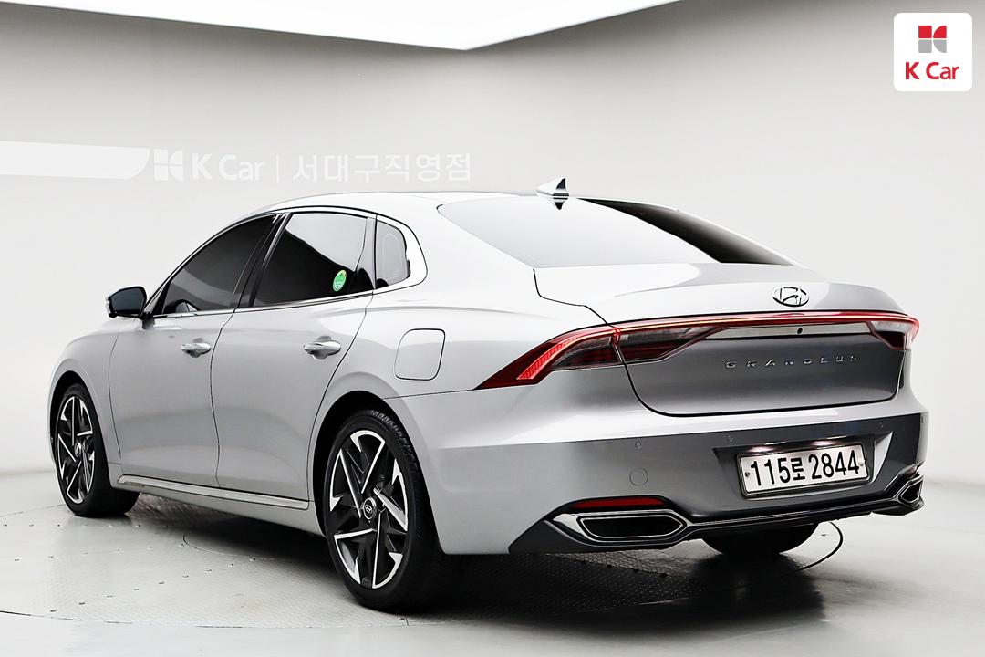Hyundai Grandeur Gasoline 2.5 Exclusive 3