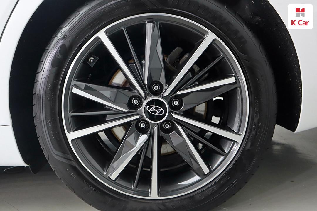 Hyundai Grandeur Gasoline 2.5 LeBlanc 7