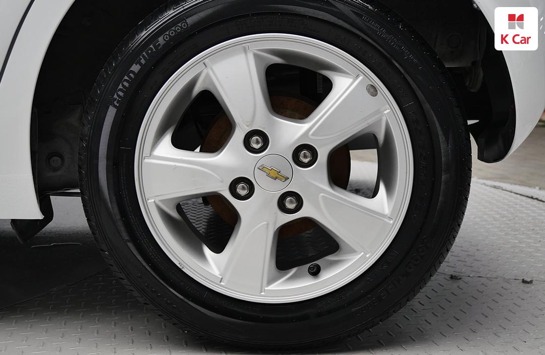 Chevrolet Spark The Next LT Plus 7