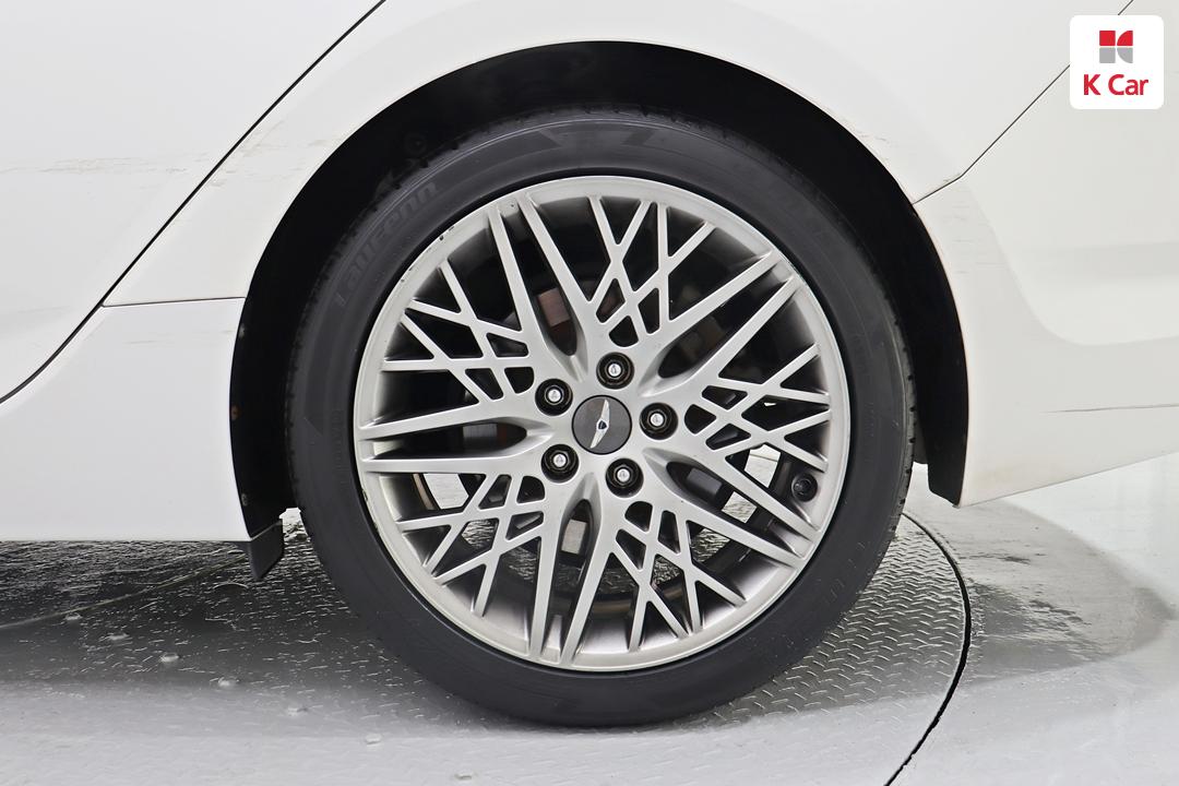 Hyundai i40 2.0 GDi PYL 7