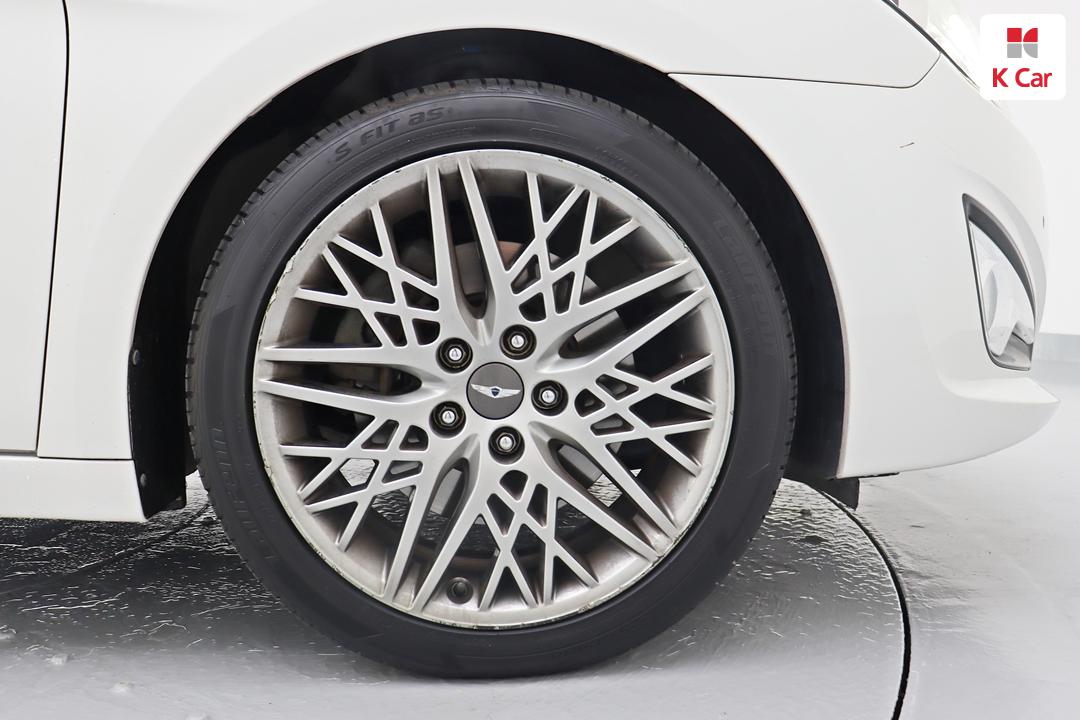 Hyundai i40 2.0 GDi PYL 9