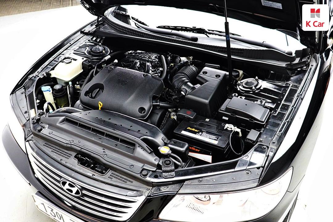 Hyundai Grandeur New Luxury Q270 Luxury Base Type 10