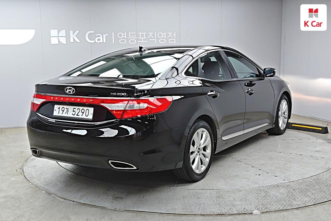 Hyundai Grandeur HG HG300 Royal 5