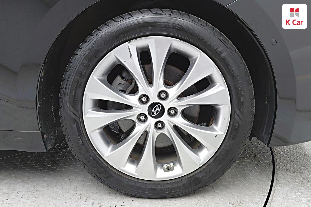 Hyundai Grandeur HG HG300 Royal 9