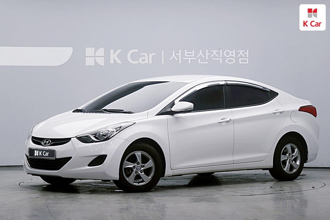 Hyundai Avante MD M16 GDI Style 4