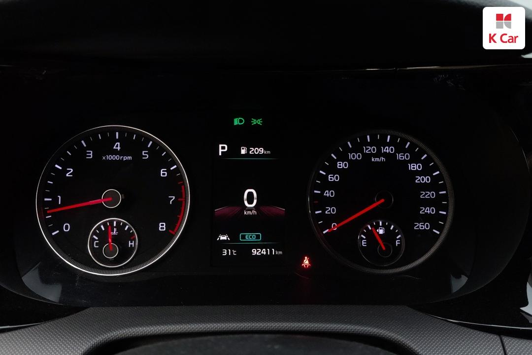 Kia K5 Gasoline 2.0 Trendy 4